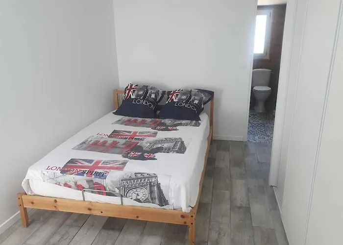 Le Cabanon Du Caramus * Фронтиньян